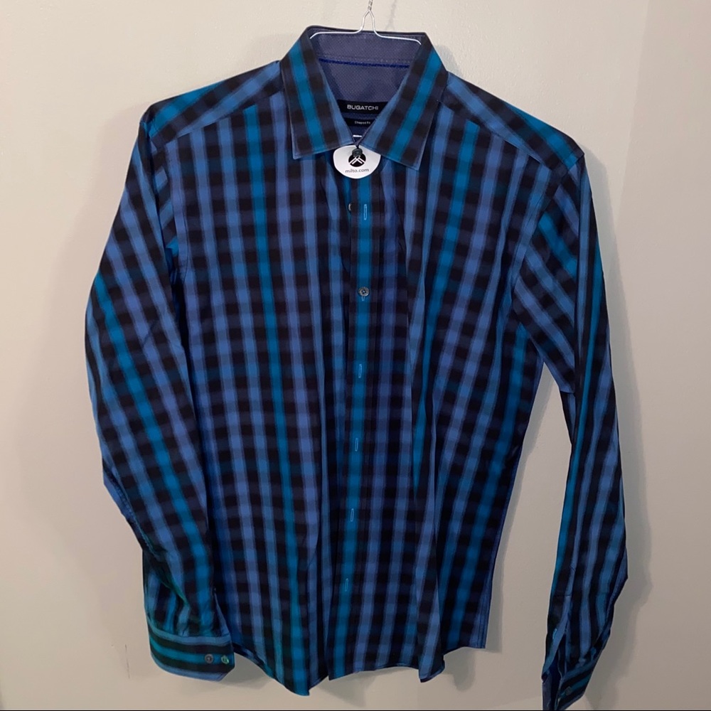 LIKE NEW BUGATCHI BUTTON UP DRESS SHIRT